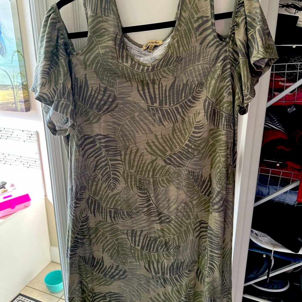 Democracy Green Puff Sleeve Cold Shoulder Mini Dress